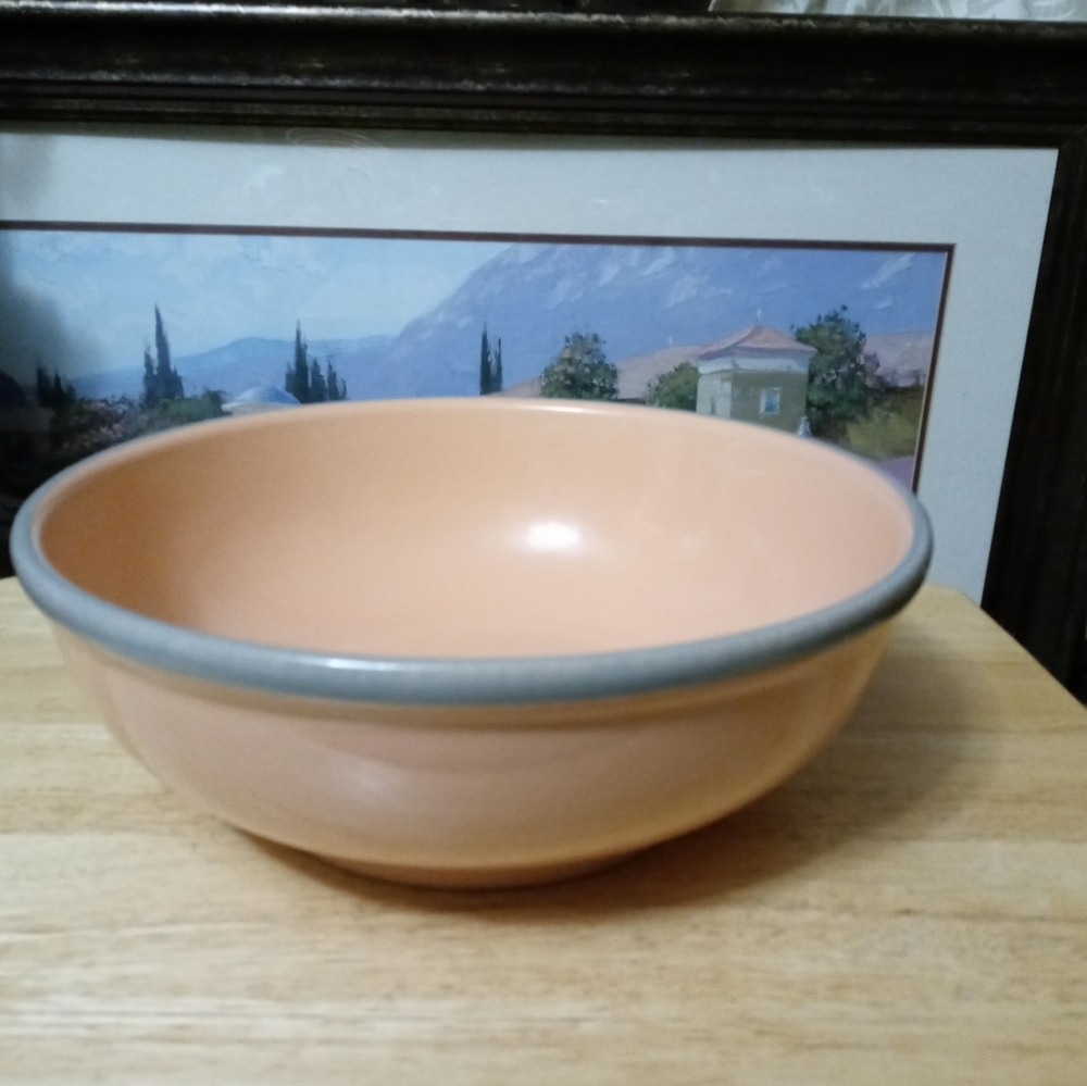 🏯🍜JAPANESE VINTAGE 11" BOWL🍱🌅PORCELAIN COLOR PEACH&GRAY RIM. - Picture 13 of 16